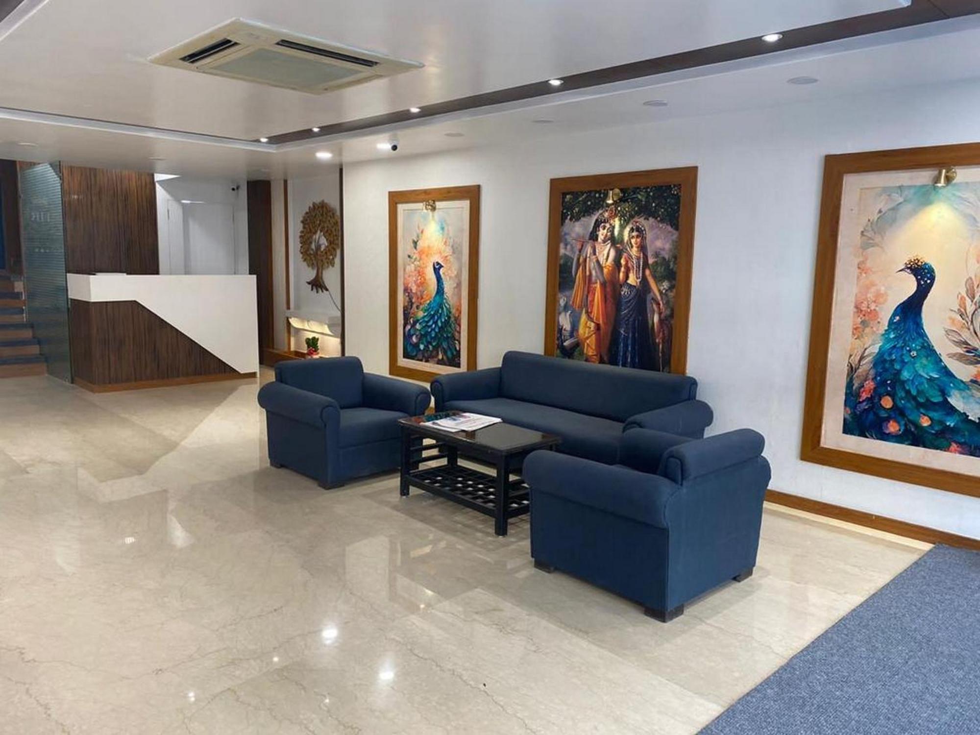Hotel Eleven Heights Bhopal Extérieur photo