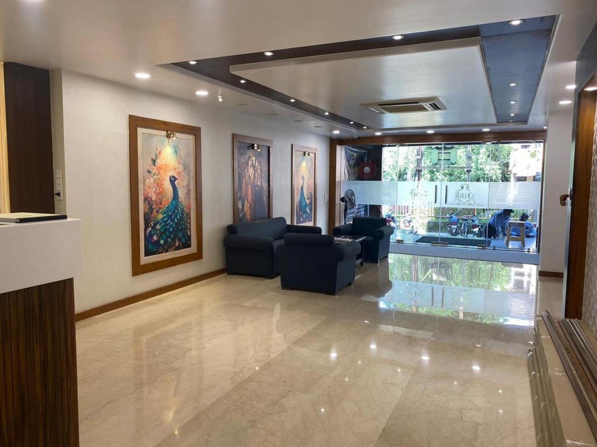 Hotel Eleven Heights Bhopal Extérieur photo