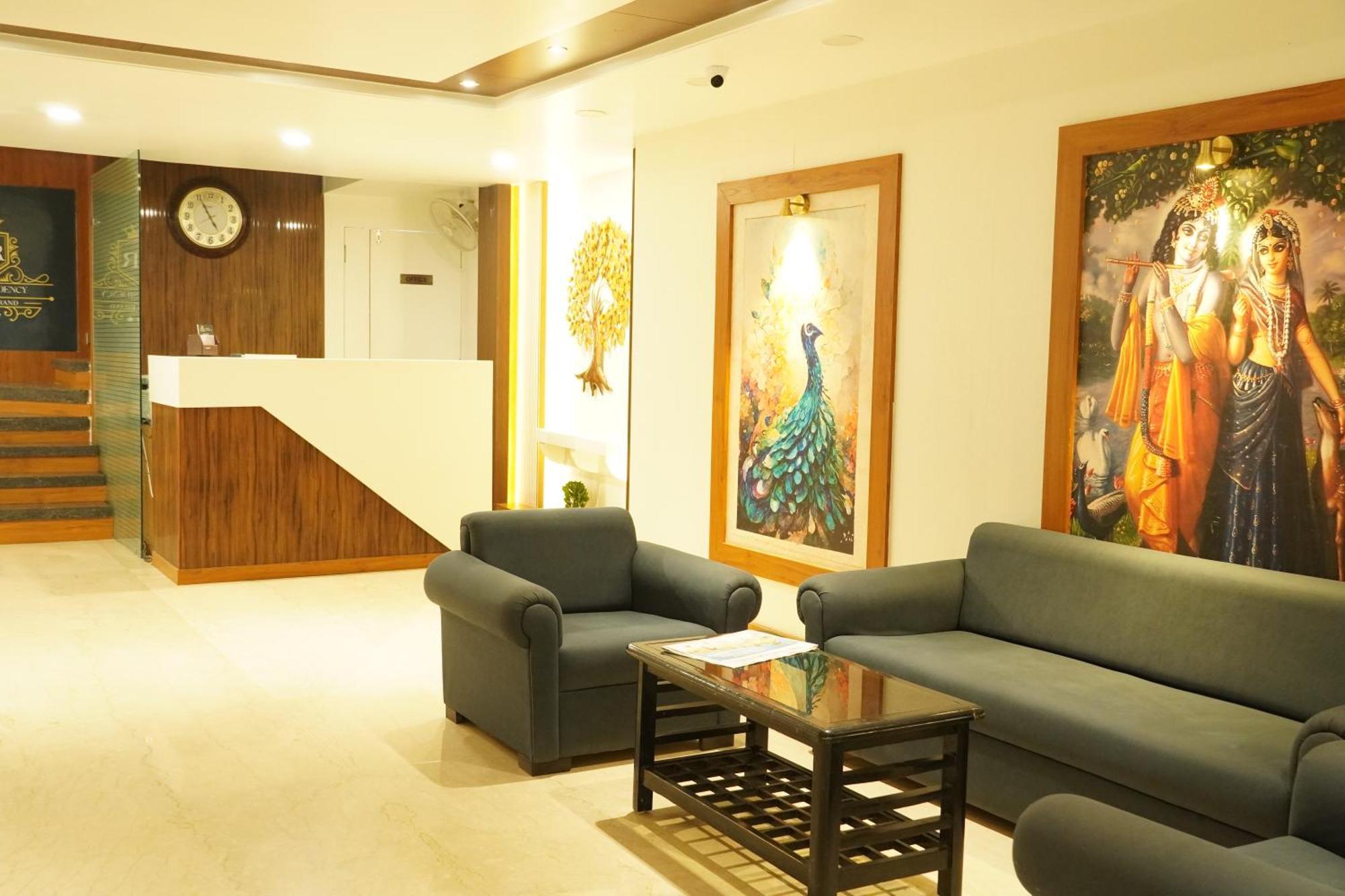 Hotel Eleven Heights Bhopal Extérieur photo